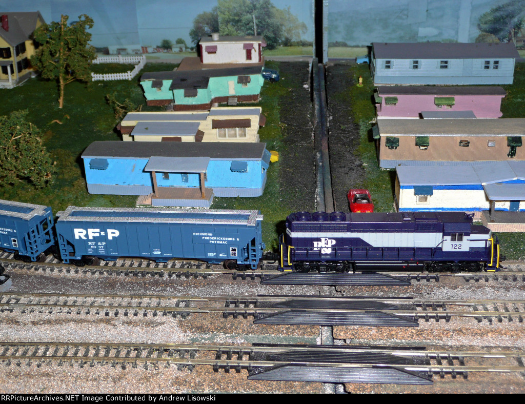 RF&P in HO Scale